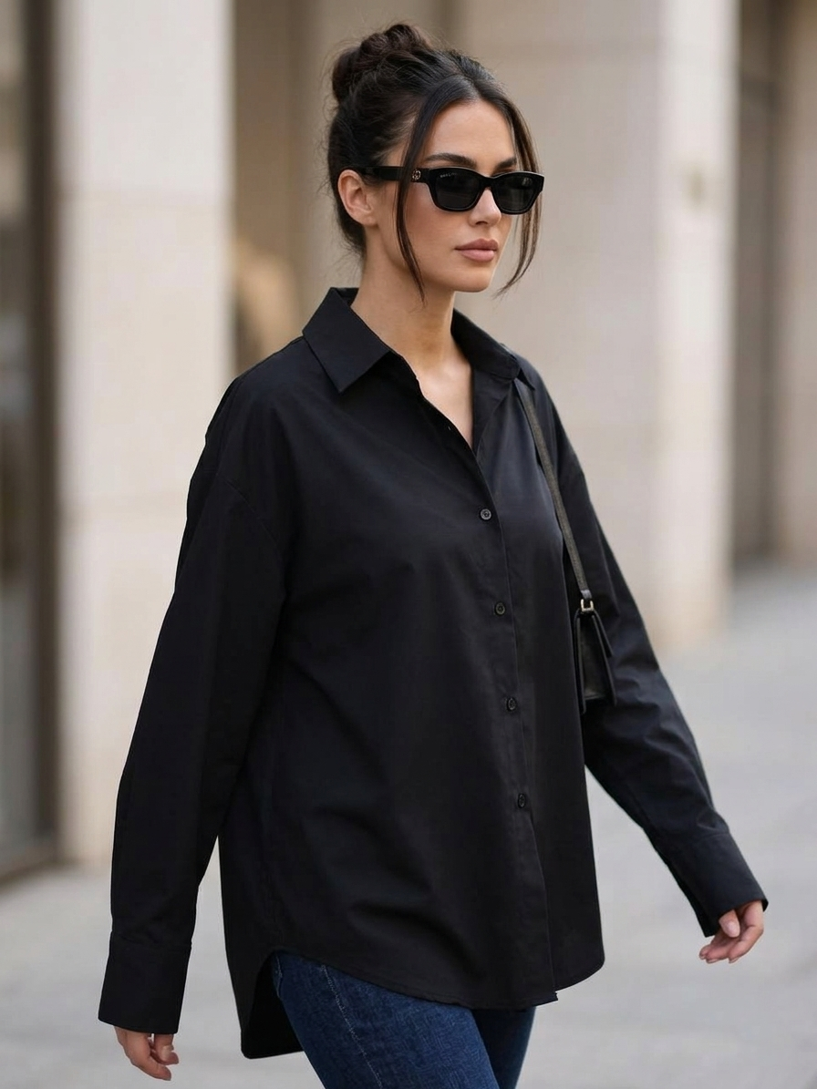 SAAYA – Black High-Low Shirt