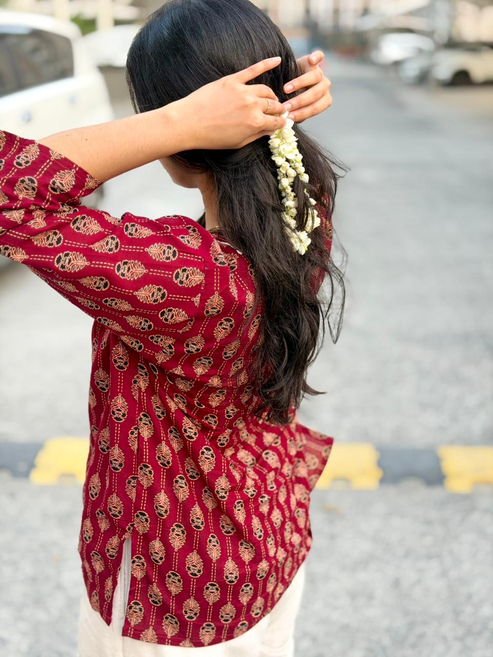 Maroon Buti Print Short Kurti